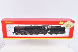 A BOXED OO GAUGE HORNBY MODEL RAILWAYS LIMITED PRODUCTION LOCOMOTIVE, Class 7P 4-6-2, no. 70000 '