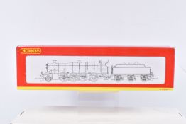 A BOXED OO GAUGE HORNBY MODEL RAILWAYS LOCOMOTIVE, Class 2800, no. 2865, item no. R2202A, appears in