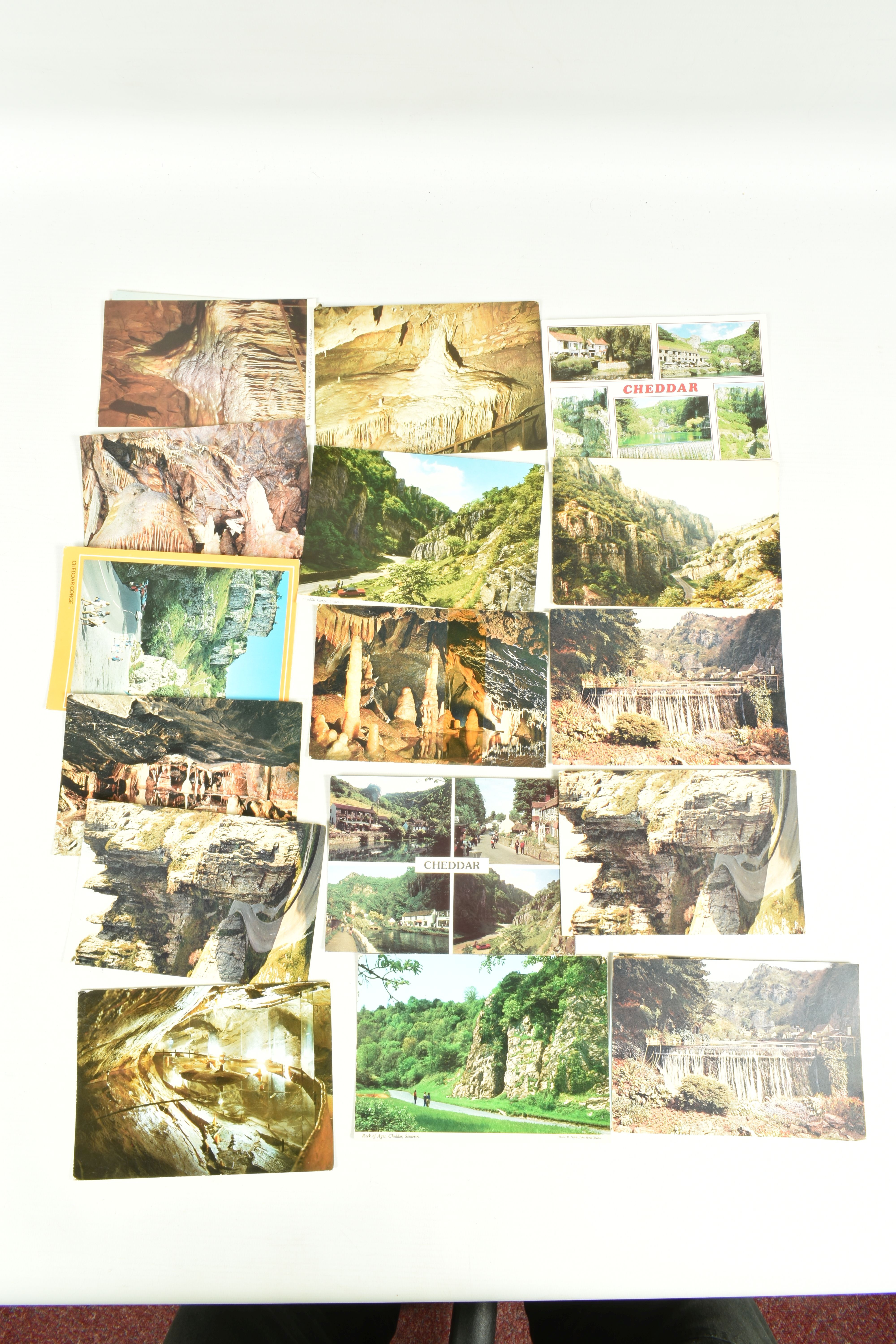 A LARGE COLLECTION OF POSTCARDS, APPROXIMATELY 650-700 of Cheddar, Somerset, these are spanning - Image 8 of 9