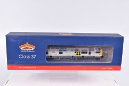 A BOXED OO GAUGE BACHMANN BRANCHLINE MODEL RAILWAYS LOCOMOTIVE, Class 37, no. 37049 'Imperial' in BR