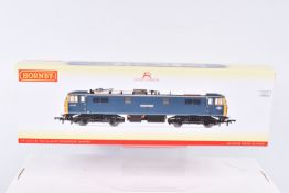 A BOXED OO GAUGE HORNBY MODEL RAILWAYS LOCOMOTIVE, Class 87, no. 87001 'Royal Scot' and 'Stephenson'
