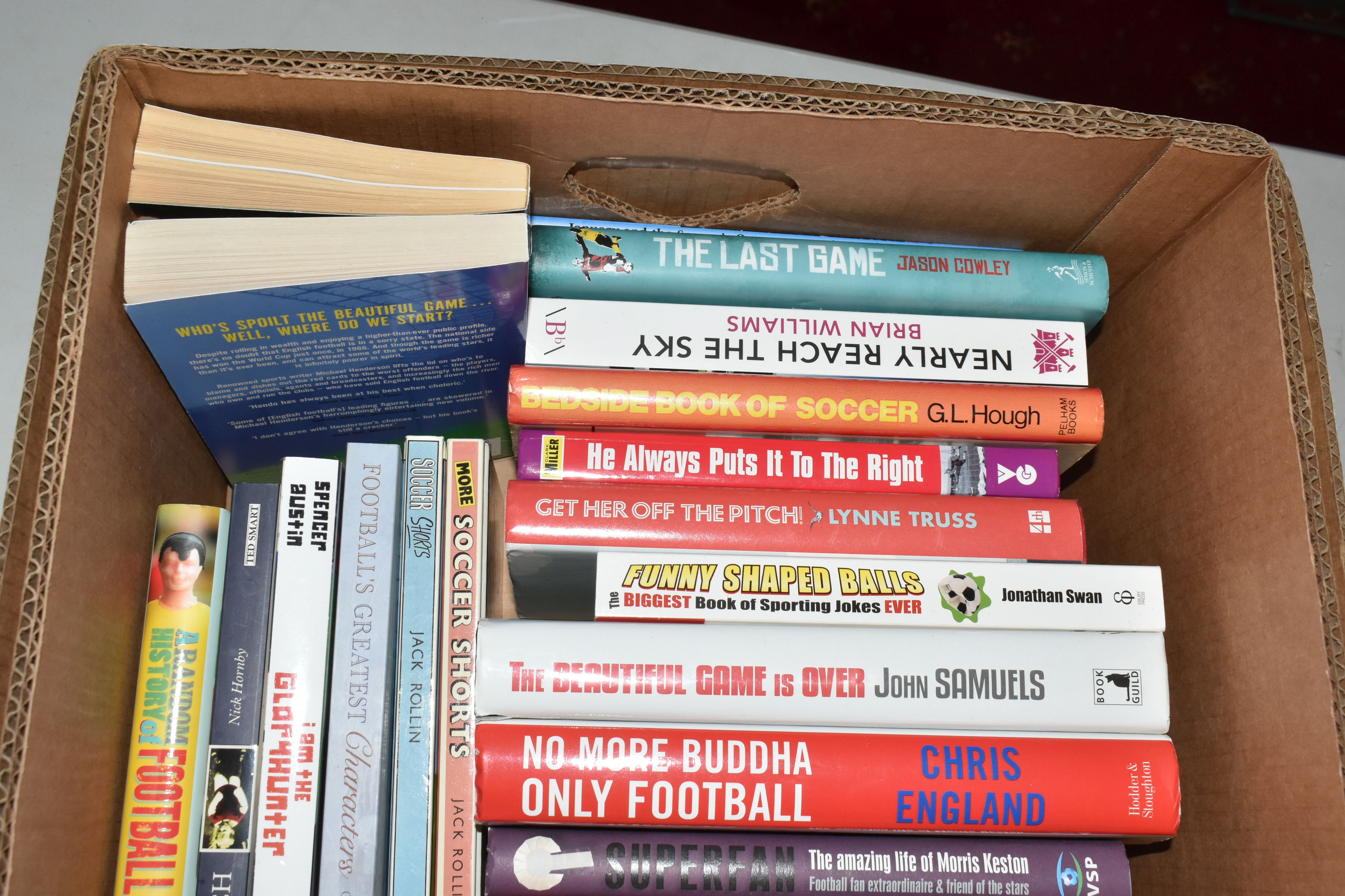 TWO BOXES OF FOOTBALL INTEREST HARDBACK AND PAPERBACK BOOKS, approximately seventy two titles - Image 3 of 13