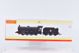 A BOXED OO GAUGE HORNBY MODEL RAILWAYS LOCOMOTIVE, Class Q 6 0-8-0, no. 63443 in BR Black with Early