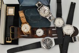 A GROUP OF GENTS WRISTWATCHES, to include a boxed 'Everite Helmsman', a 'Sicura 17 jewels' watch