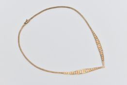 A 9CT GOLD TRI-COLOUR NECKLACE, the tapered V-shape necklace with flattened herringbone chain, to