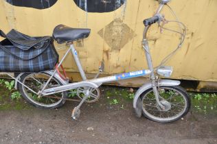 A. VINTAGE RALEIGH RSW111 SHOPPING BIKE with rear bag