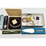 ASSORTED SILVER AND WHITE METAL JEWELLERY AND ITEMS, to include a silver round hinged cover box,