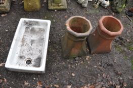 A VINTAGE SHALLOW BELFAST SINK AND TWO CHIMNEY POTS sink width 75cm depth 44cm height 17cm