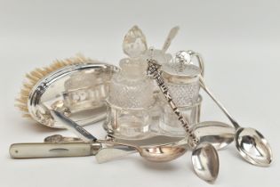 A SMALL ASSORTMENT OF SILVER ITEMS, to include a three piece cruet set with stand, comprising of a