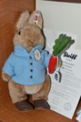 A BOXED STEIFF LIMITED EDITION 'PETER RABBIT' EXCLUSIVE TO DANBURY MINT, no.690051, ltd ed no.139/