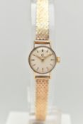 A LADIES 9CT GOLD 'CYMA' WRISTWATCH, manual wind, round cream dial signed 'Cyma', baton markers,