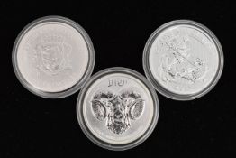 A SMALL PACKET OF CROWN SIZE COINS, to include a 1oz .999 Silver Two Pounds 2019 coin, a Niue 2023