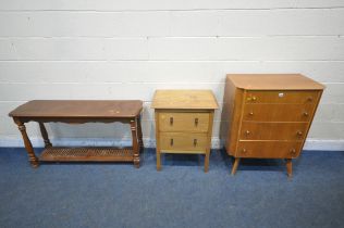 A MID CENTURY OAK HOMEWORTHY CHEST OF FOUR DRAWERS, width 73cm x depth 48cm x height 94cm, an oak