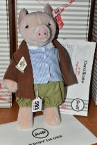 A BOXED STEIFF LIMITED EDITION 'PIGLING BLAND' EXCLUSIVE TO DANBURY MINT, no.690914, ltd ed no.373/