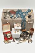 ASSORTED JEWELLERY AND A BOX, to include a silver curb link bracelet, each link stamped with a