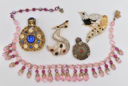 A SMALL ASSORTMENT OF COSTUME JEWELLERY, to include a pink beaded necklace, two bird brooches,