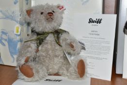 A BOXED STEIFF LIMITED EDITION 'ARTAN TEDDY BEAR', no.021756, ltd ed no. 211/1225, grey brown
