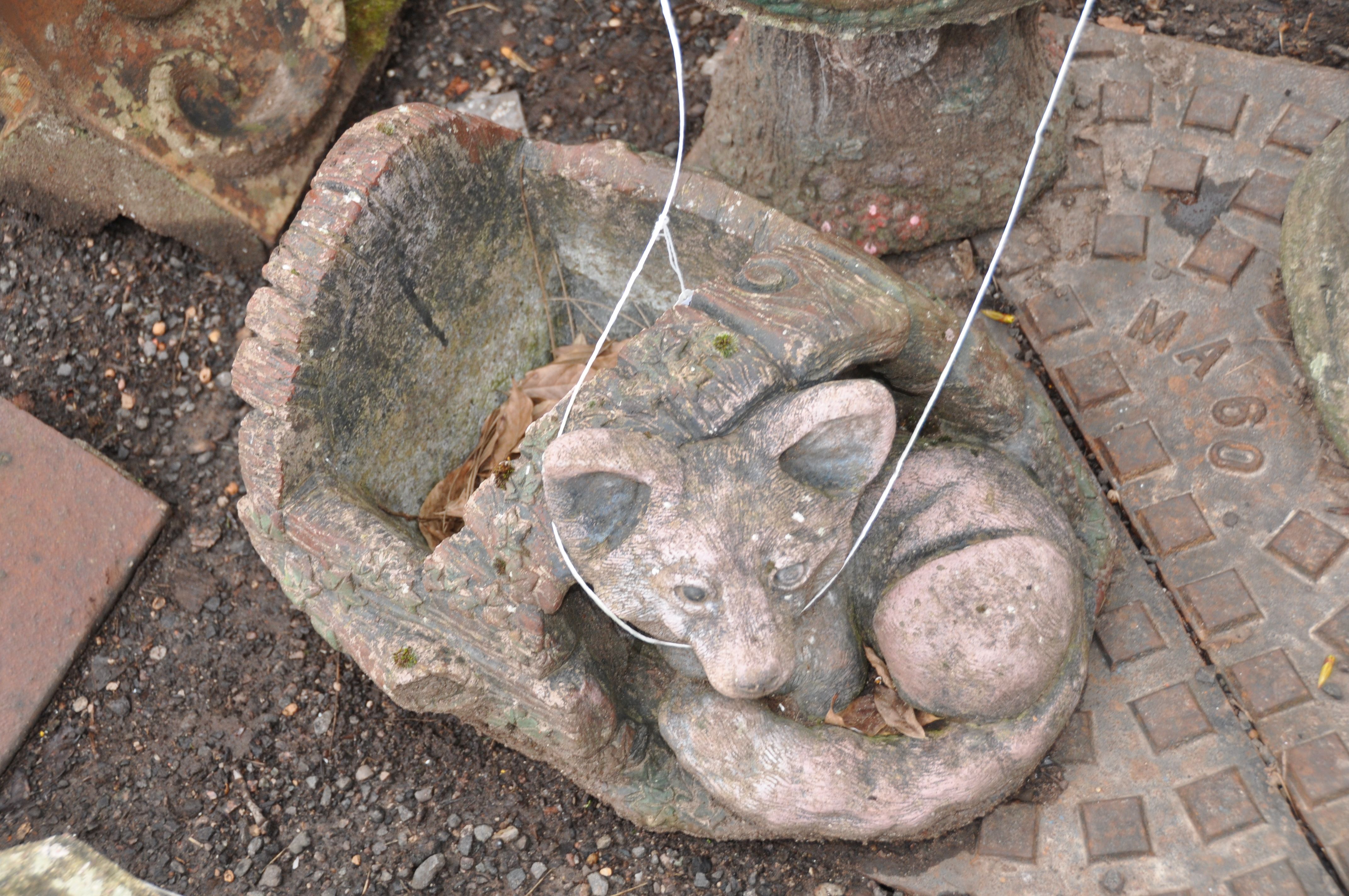 A MODERN COMPOSITE BIRDBATH in the form of two ducks drinking from a tree stump in two pieces height - Image 3 of 3