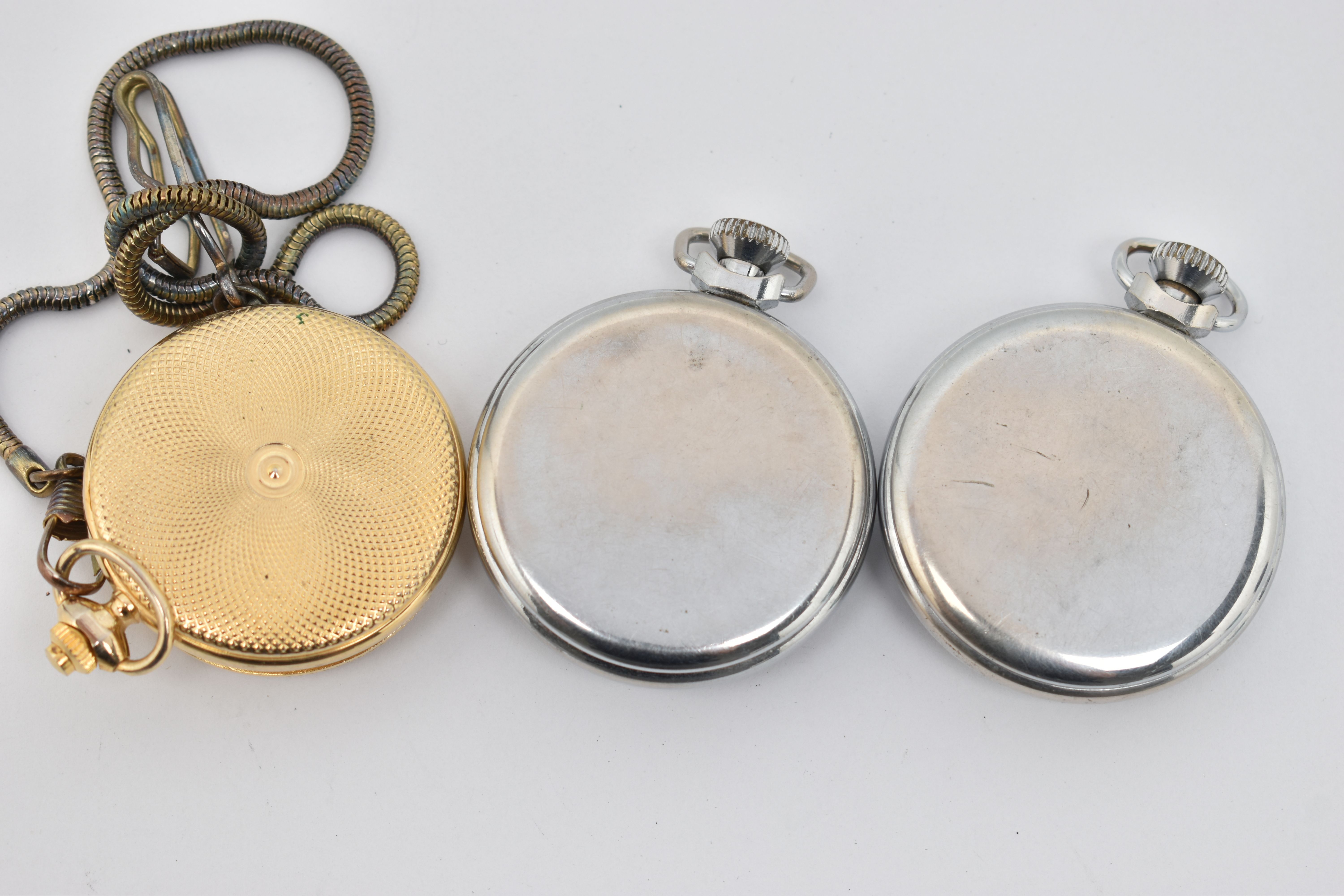 THREE POCKET WATCHES, to include two open face Ingersoll pocket watches, both with Arabic numerals - Bild 2 aus 3