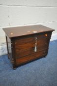 A SMALL MAHOGANY CHEST OF FOUR DRAWERS, width 51cm x depth 26cm x height 41cm (condition report: