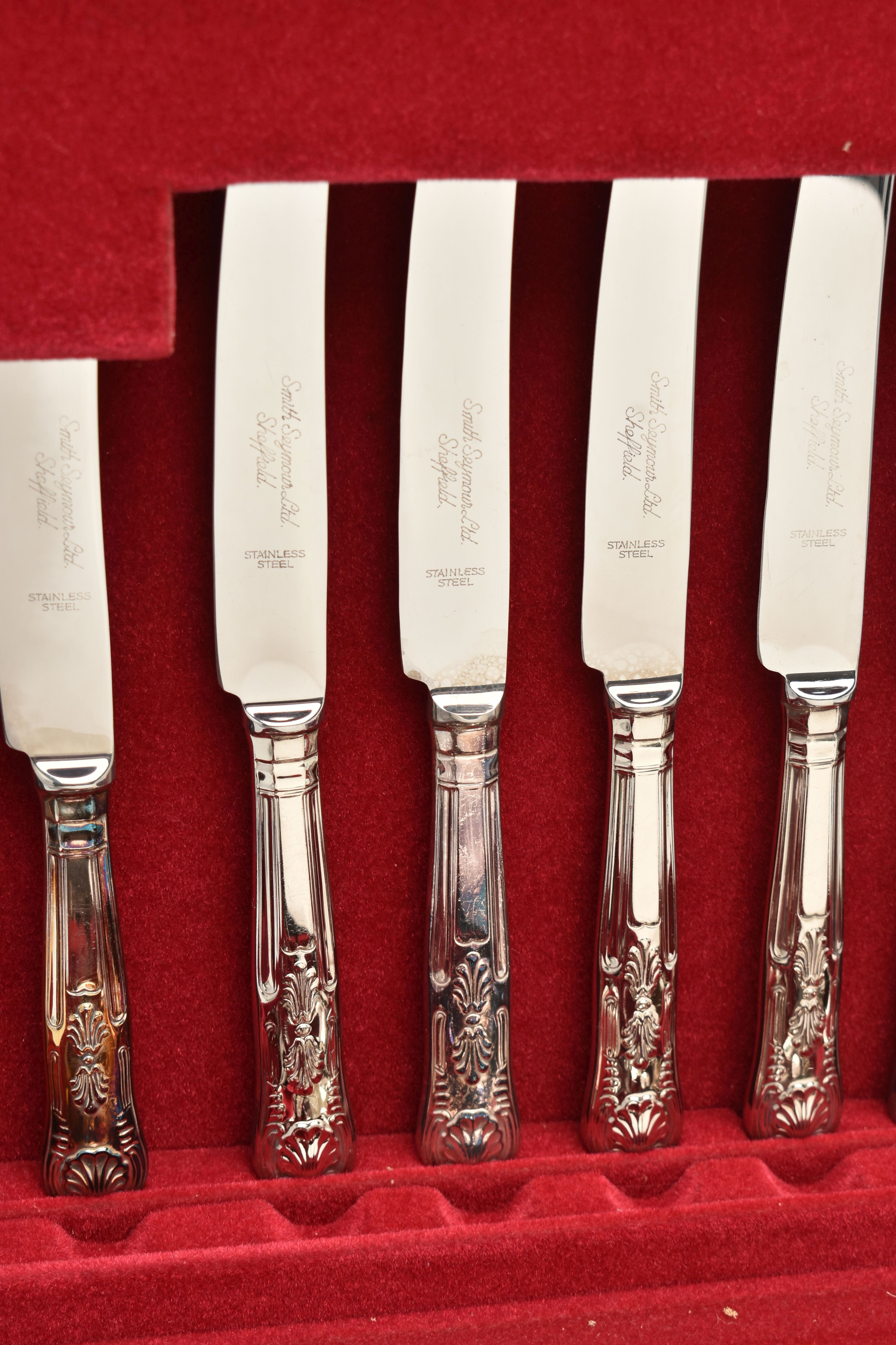 A CANTEEN AND ASSORTED CUTLERY, to include a wooden canteen of EPNS Kings pattern cutlery, six - Image 6 of 6