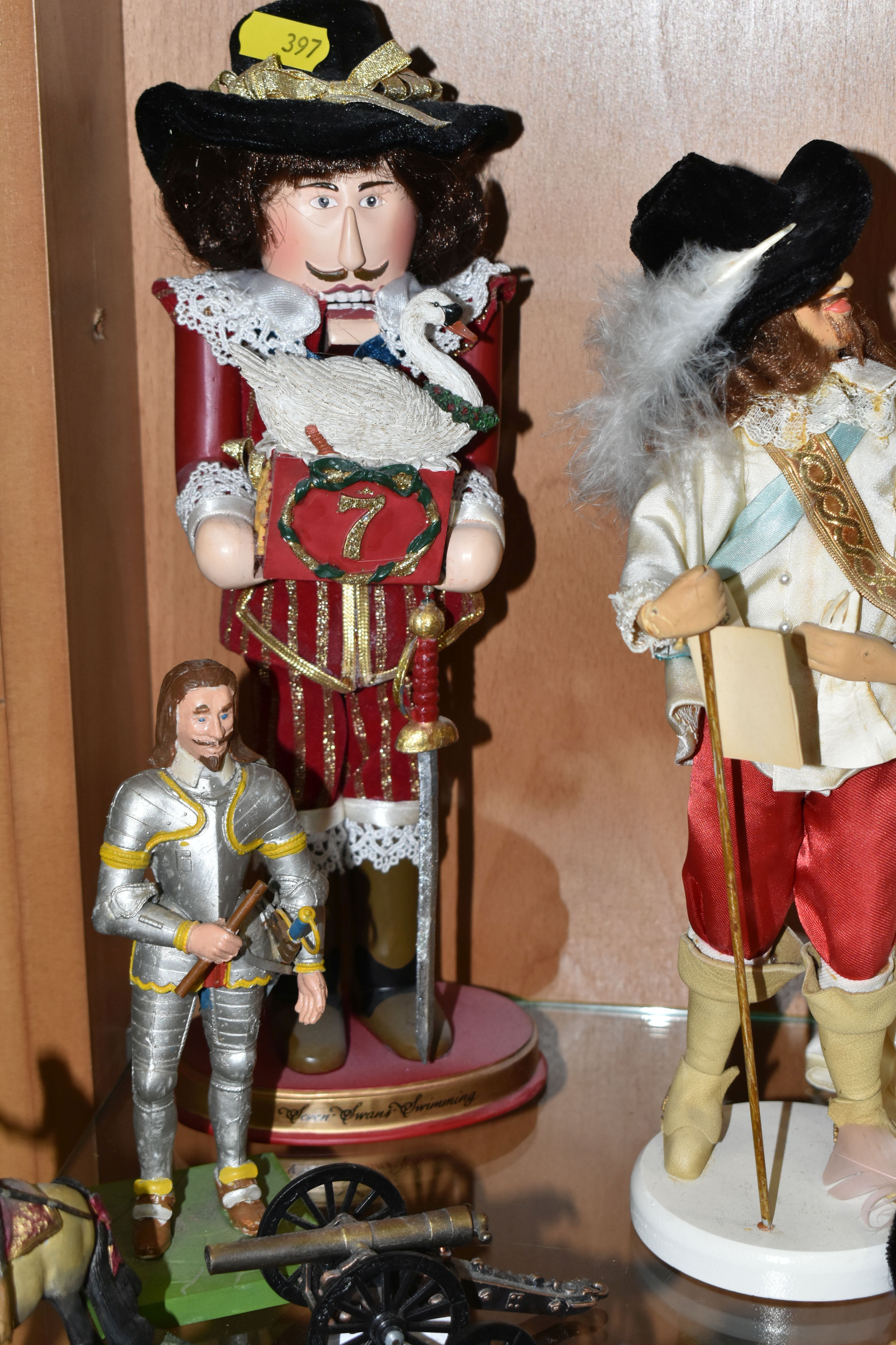 A COLLECTION OF KING CHARLES I THEMED PUPPETS AND DOLLS, ETC, including Devereaux Models of - Image 5 of 12