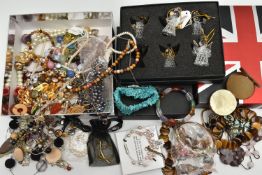 A COLLECTION OF COSTUME AND GEM SET JEWELLERY, to include a Kirks Folly Man on the Moon bracelet,