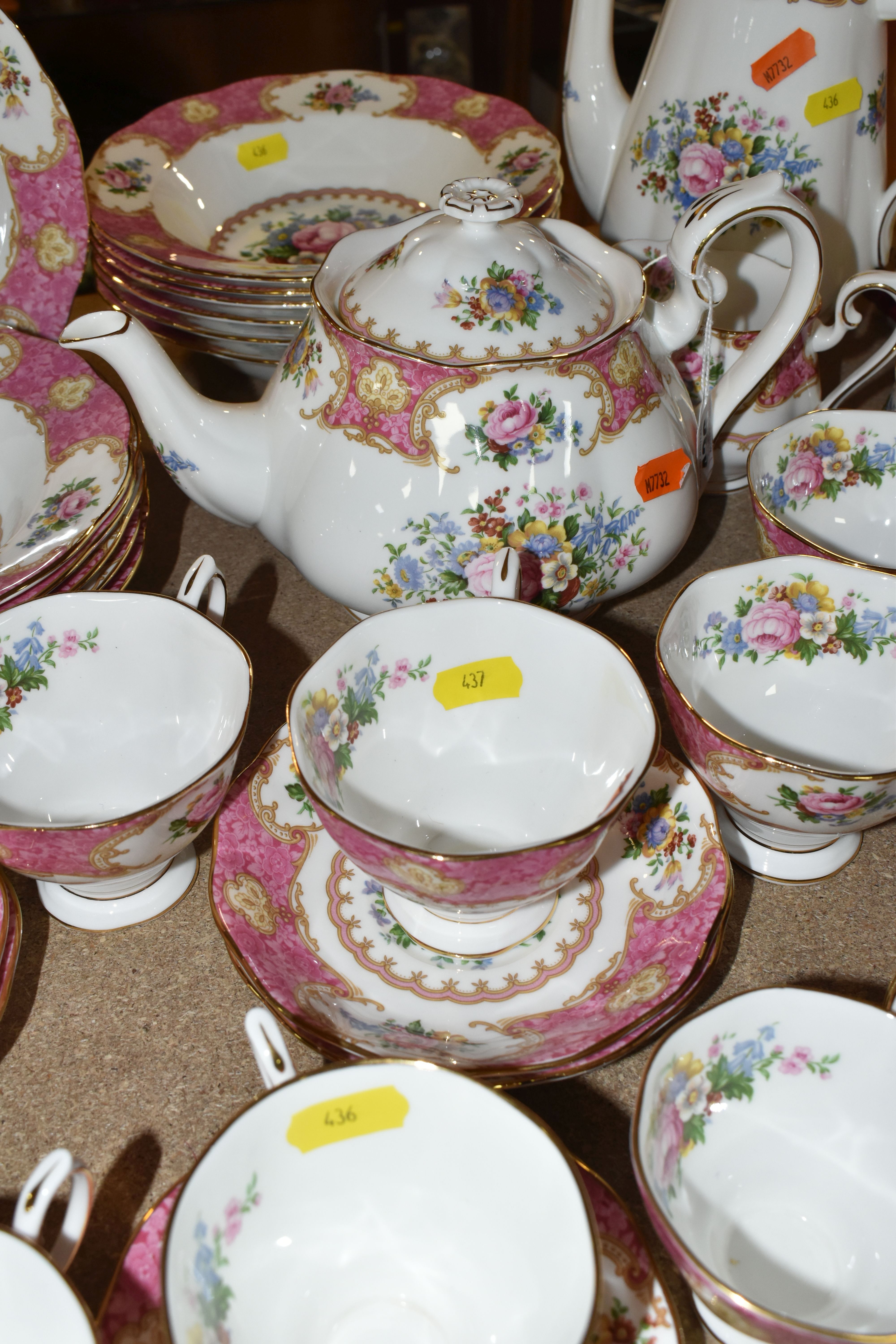 A ROYAL ALBERT 'LADY CARLYLE' SIX PLACE PART DINNER SERVICE, comprising tea cups and saucers, coffee - Image 4 of 9