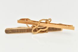 TWO 9CT GOLD TIE CLIPS, the first with a textured pattern, hallmarked 9ct Birmingham, length 50mm,