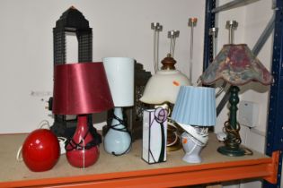 A GROUP OF LAMPS AND VASES, to include a Mackintosh inspired leaded glass vase(cracked/hole in