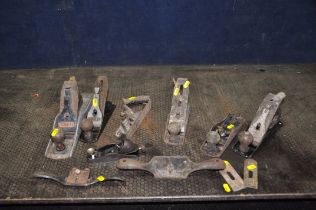 A COLLECTION OF WOOD PLANES including Stanley No5 1/2 (adaptations), a No 4 , two No 4 parts, a No80