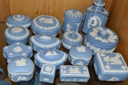 A COLLECTION OF WEDGWOOD JASPERWARE TRINKET BOXES AND COVERED POTS, fifteen pale blue pieces in