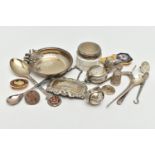 AN ASSORTMENT OF SILVER ITEMS, to include a pair of wishbone sugar tongs, hallmarked 'James