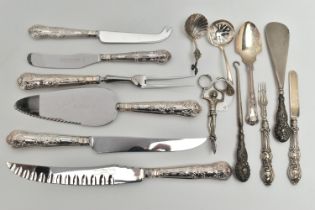 A SELECTION OF SILVERWARE, to include a childrens silver knife and fork set, engraved detail to
