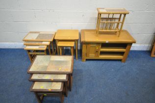 A SELECTION OF OAK OCCASIONAL FURNITURE, to include a tv stand, fitted with a single door and shelf,