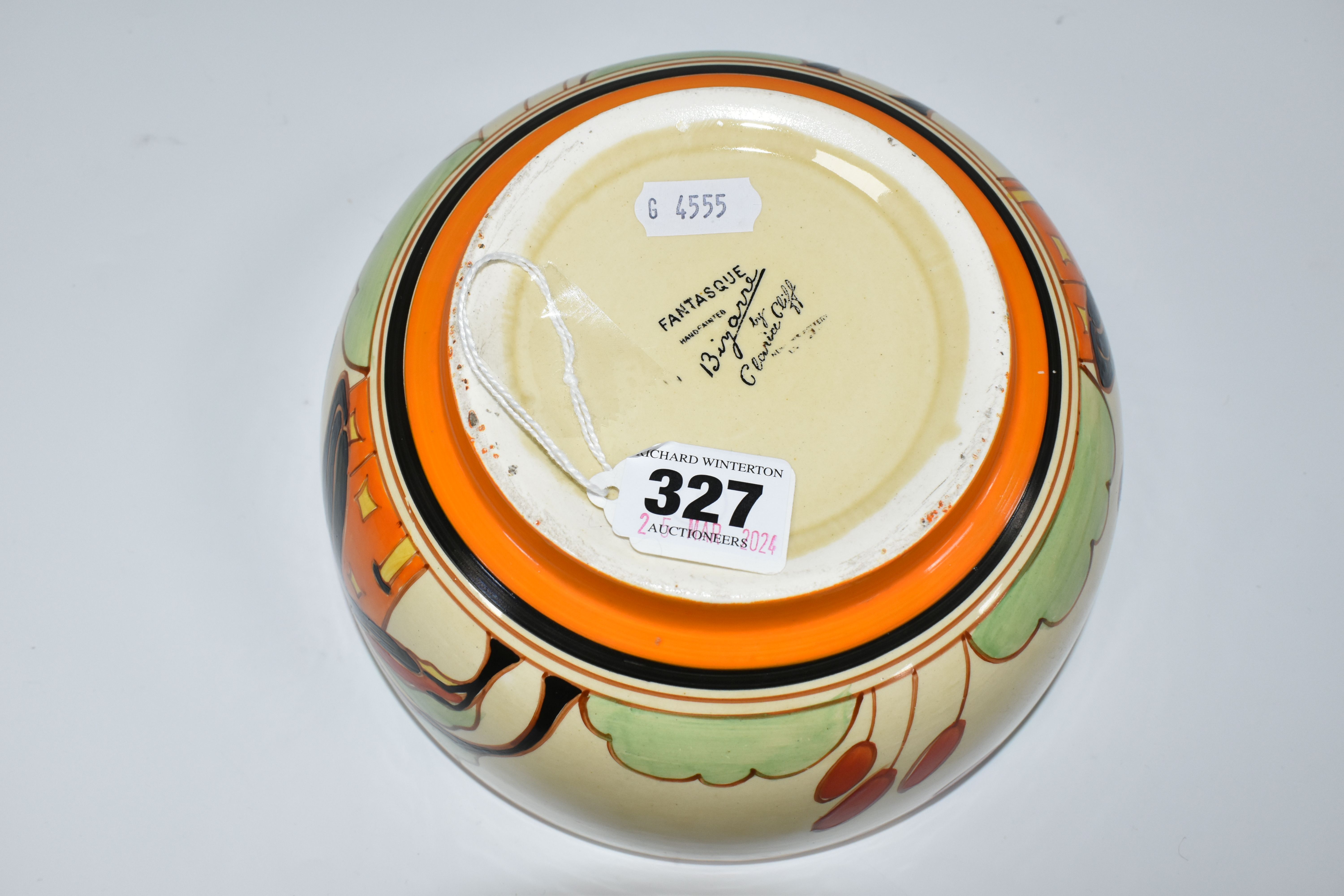 A CLARICE CLIFF FANTASQUE 'ORANGE HOUSE' PATTERN BOWL, painted with two orange houses in a fantasy - Image 5 of 5