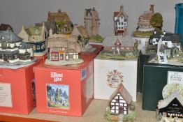 FOURTEEN LILLIPUT LANE SCULPTURES FROM VARIOUS COLLECTIONS, mostly boxed and with deeds unless