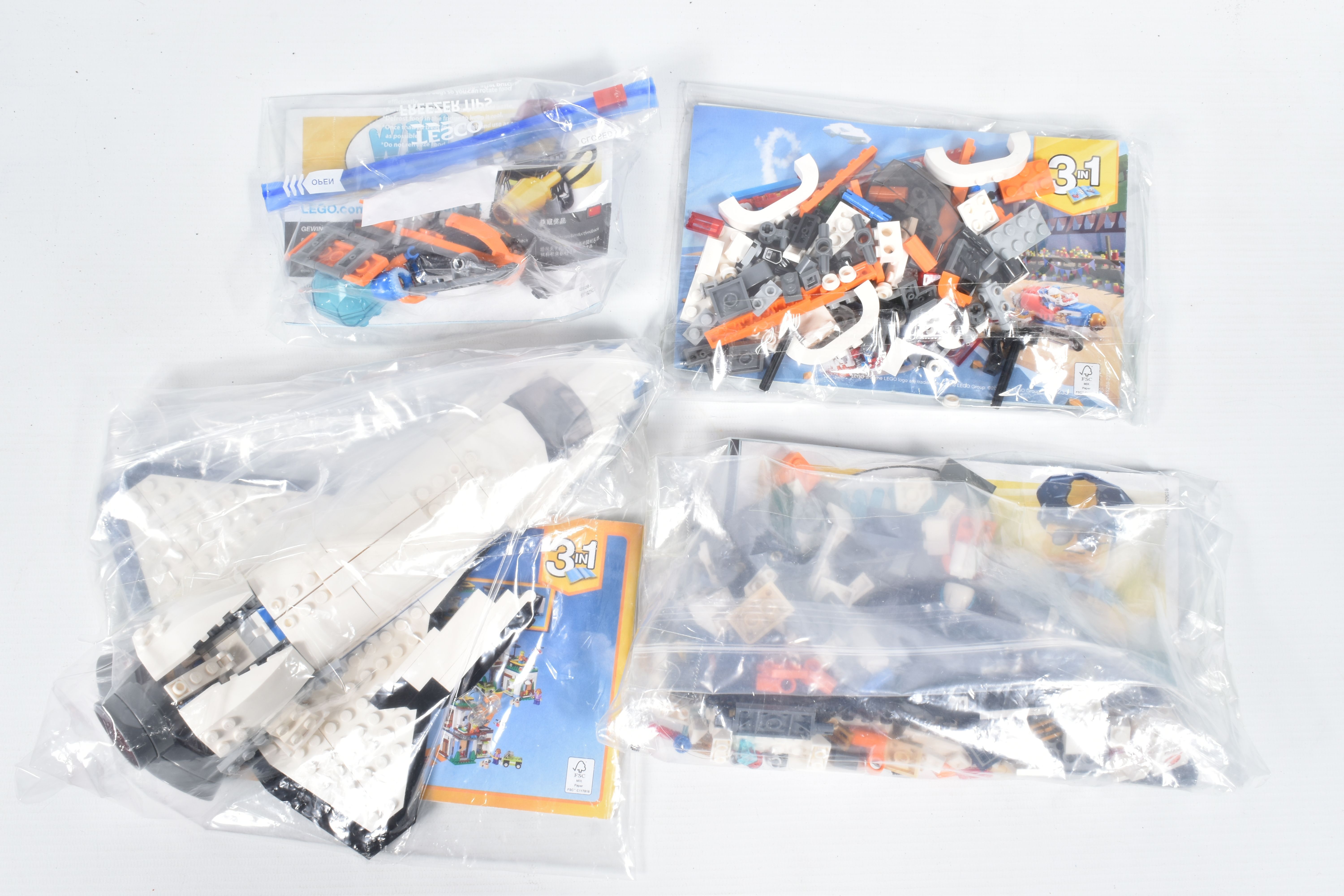 A MIXED SELECTION OF FOURTEEN LEGO SETS FROM VARIOUS COLLECTIONS, each individually sealed with some - Image 7 of 7