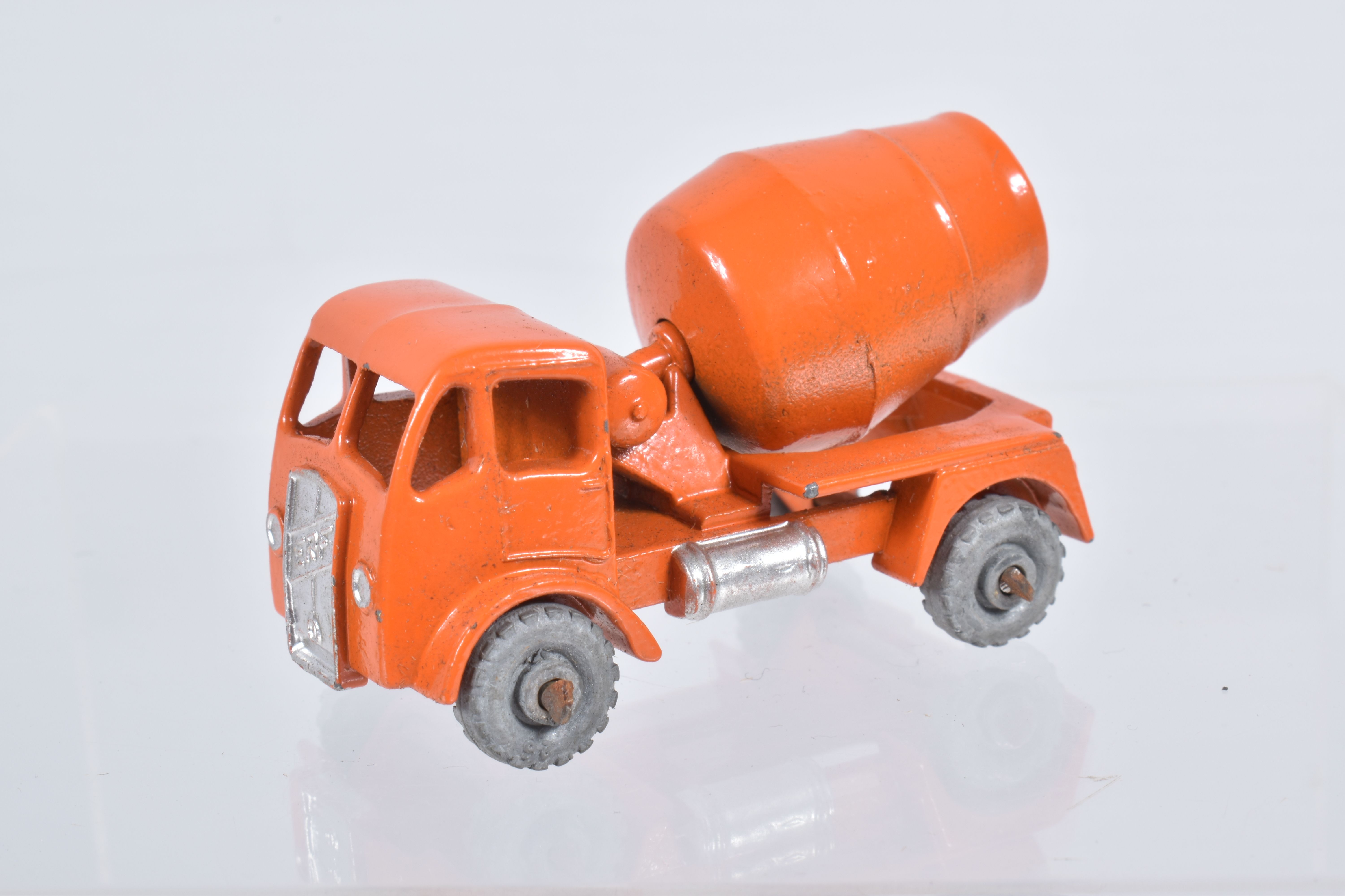 SEVEN BOXED MOKO LESNEY MATCHBOX SERIES LORRY AND TRUCK MODELS, E.R.F. Road Tanker 'Esso', No.11, - Image 12 of 44