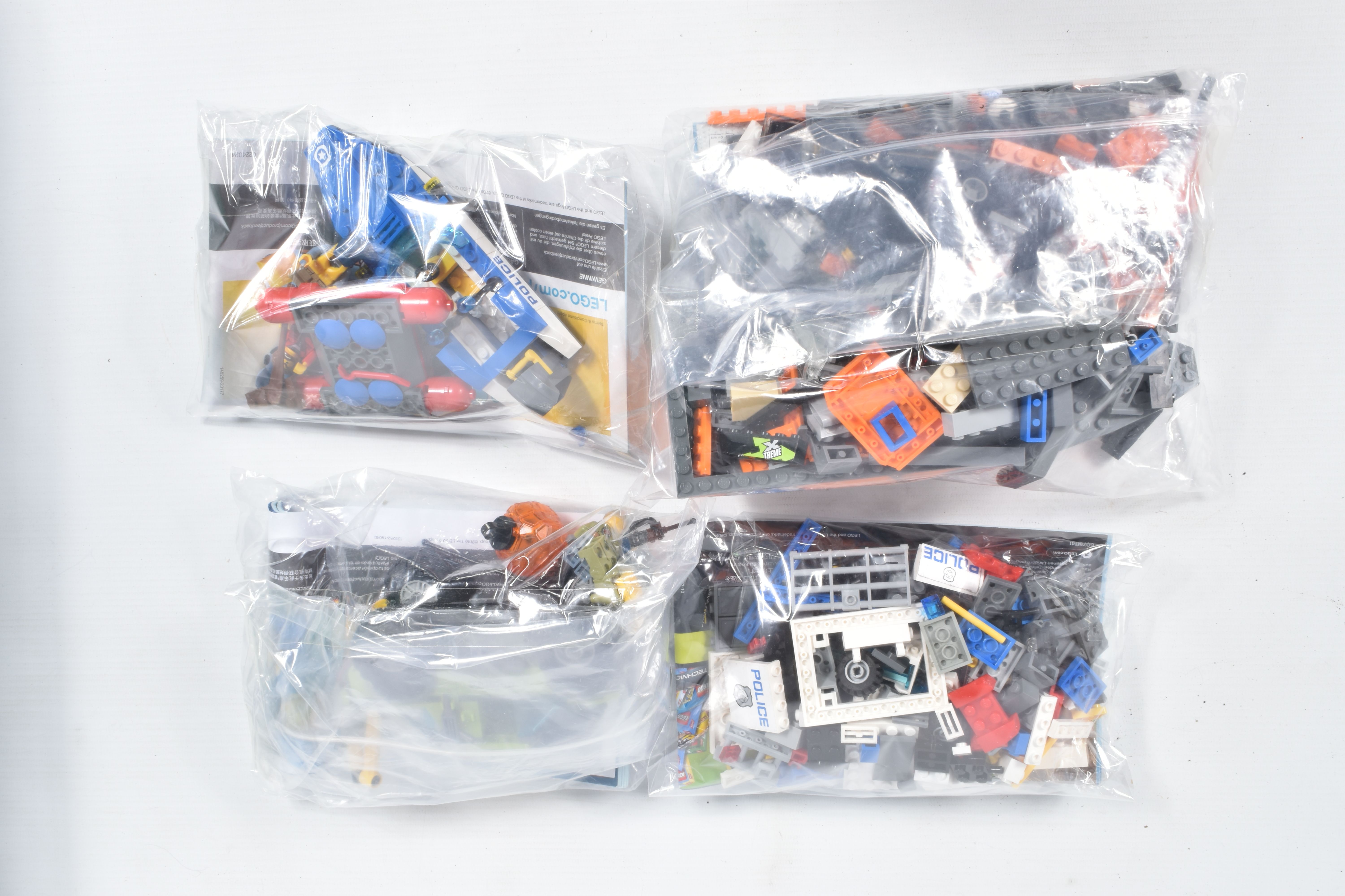 A COLLECTION OF ELEVEN UNBOXED LEGO CITY MODELS, each individually sealed with some models built, - Image 5 of 7