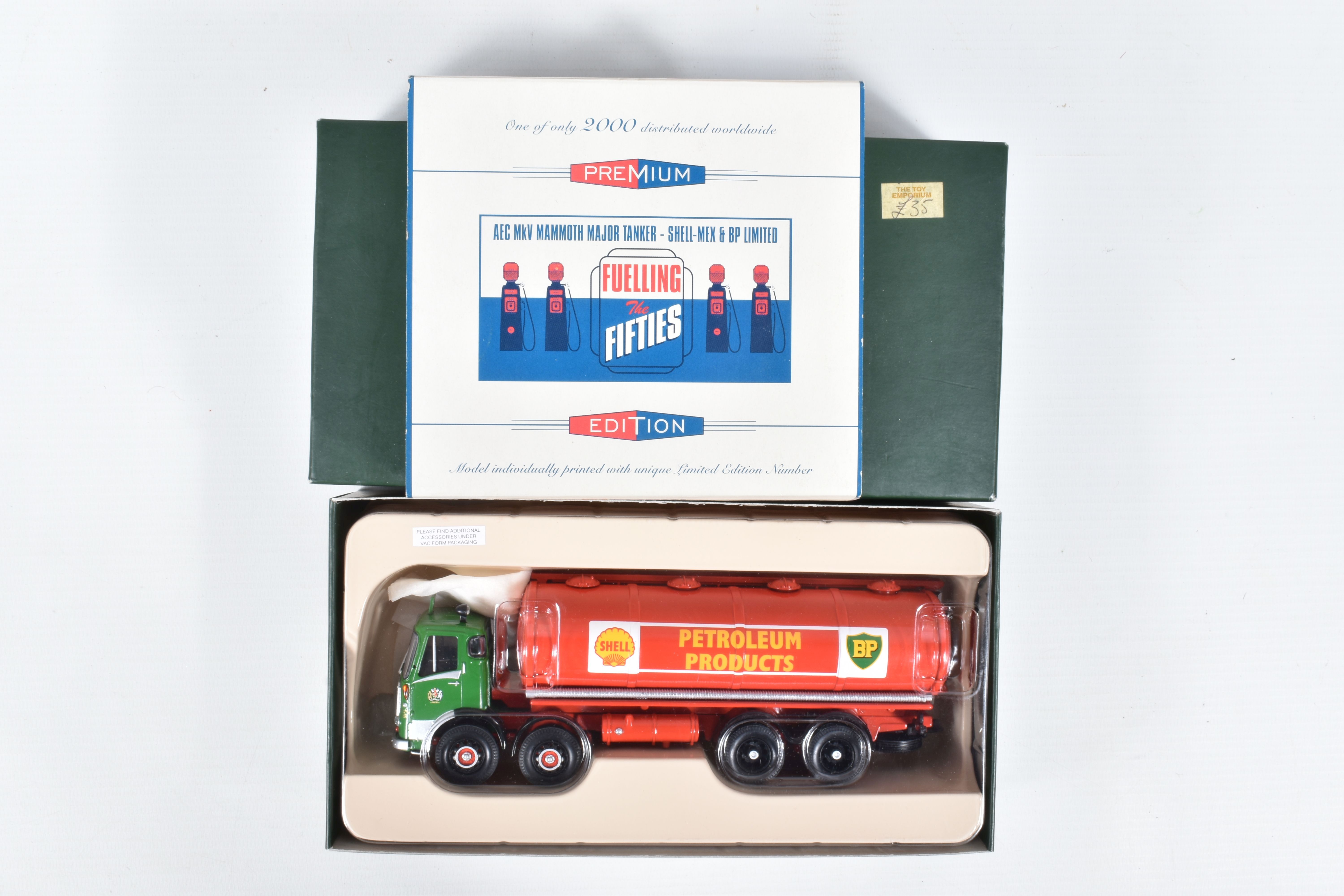 EIGHT BOXED 1:50 SCALE DIECAST CORGI MODELS, the first is a Premium edition Fleets of Renown Ken - Image 7 of 9