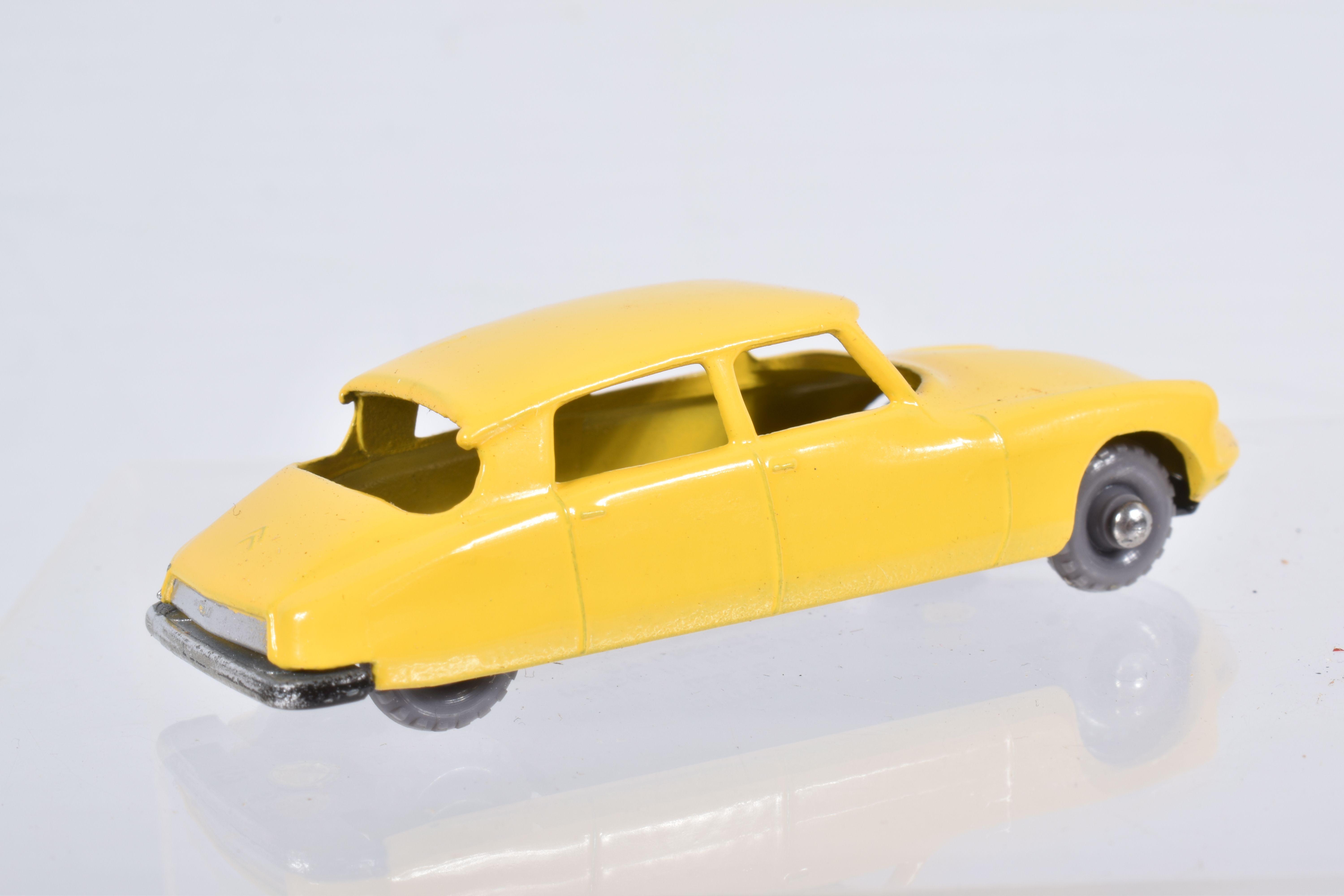 SIX BOXED MOKO LESNEY MATCHBOX SERIES CAR MODELS, Ford Anglia, No.7, grey plastic wheels, Volkswagen - Image 29 of 36