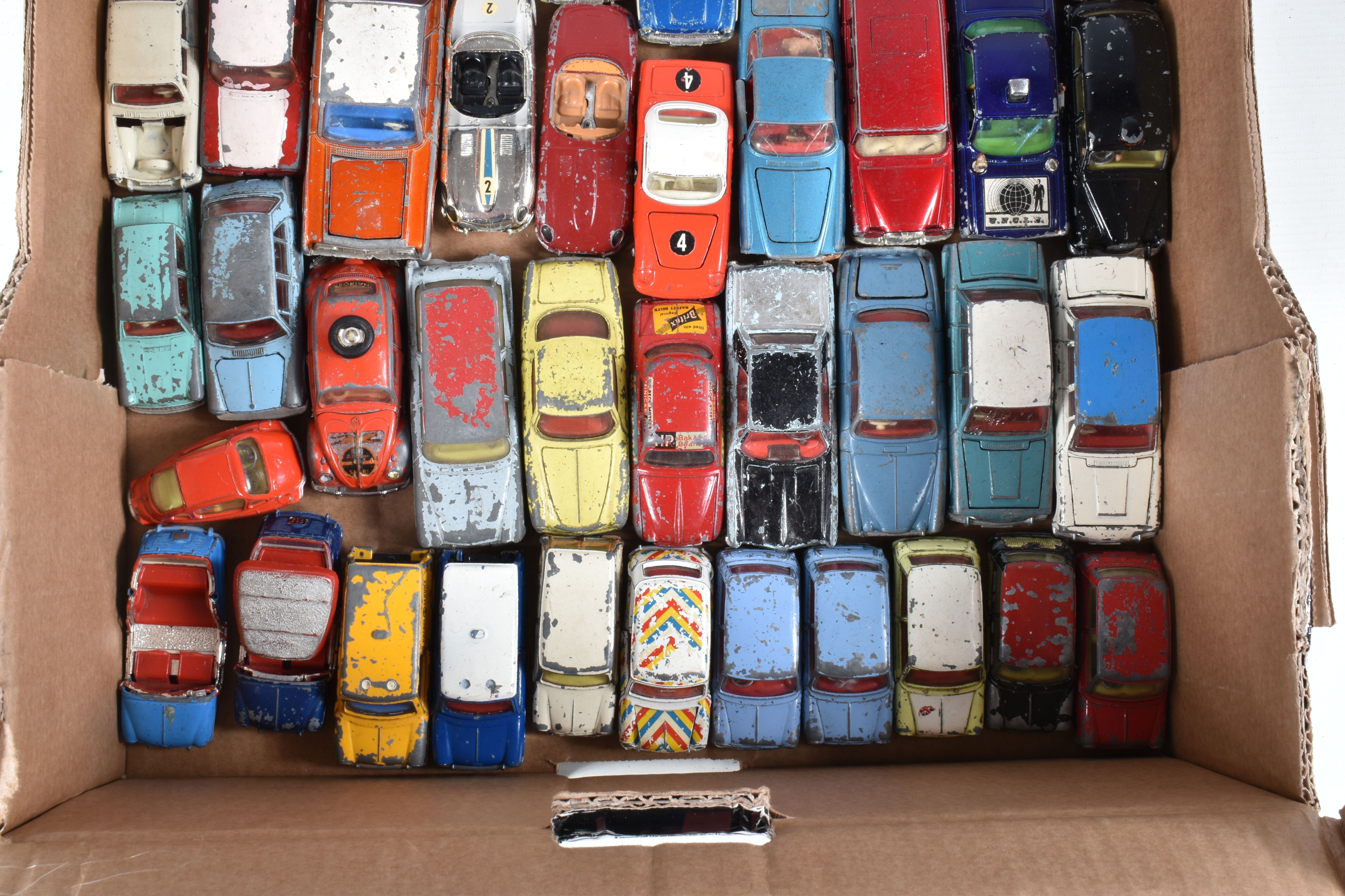 A QUANTITY OF UNBOXED AND ASSORTED PLAYWORN DIECAST VEHICLES, majority are Spot-On, Dinky and - Image 6 of 7