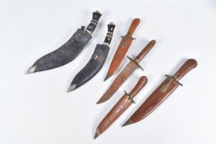 AN ASSORTMENT OF SWORDS AND KNIVES TO INCLUDE TWO KUKRIS, this lot includes a replica sword with a