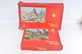 TWO BOXED TRI-ANG RAILWAYS OO GAUGE TRAIN SETS, Transcontinental Train set, No.R3VX, comprising