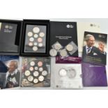 A ROYAL MINT 2009 YEAR COIN SET, to include 'THE KEW GARDENS 50P COIN', together with royalty £5