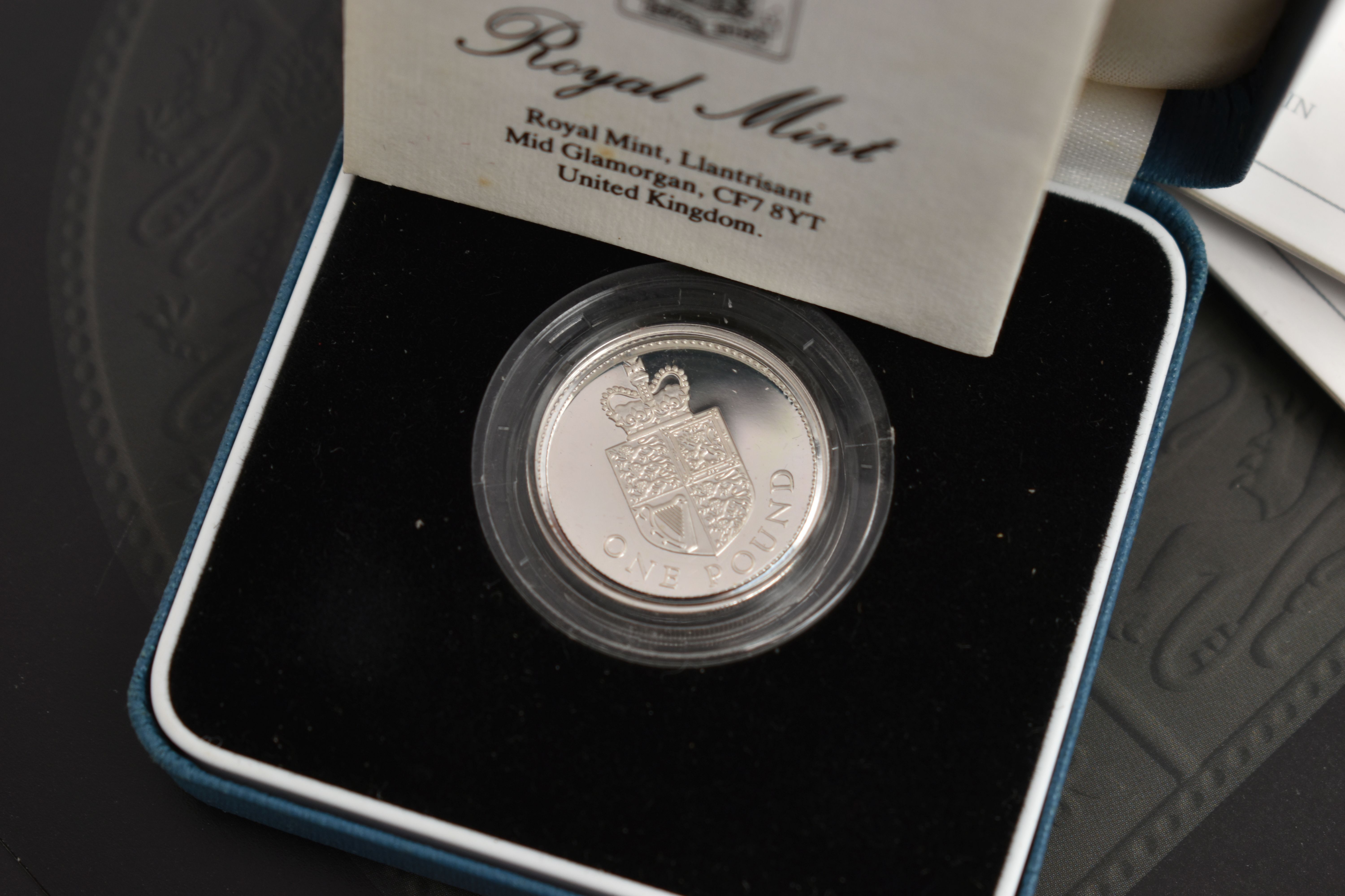 A RED BOX OF ROYAL MINT SILVER AND SILVER PROOF COINS TO INCLUDE 17 BRITANNIA COINS (Some with - Image 3 of 14