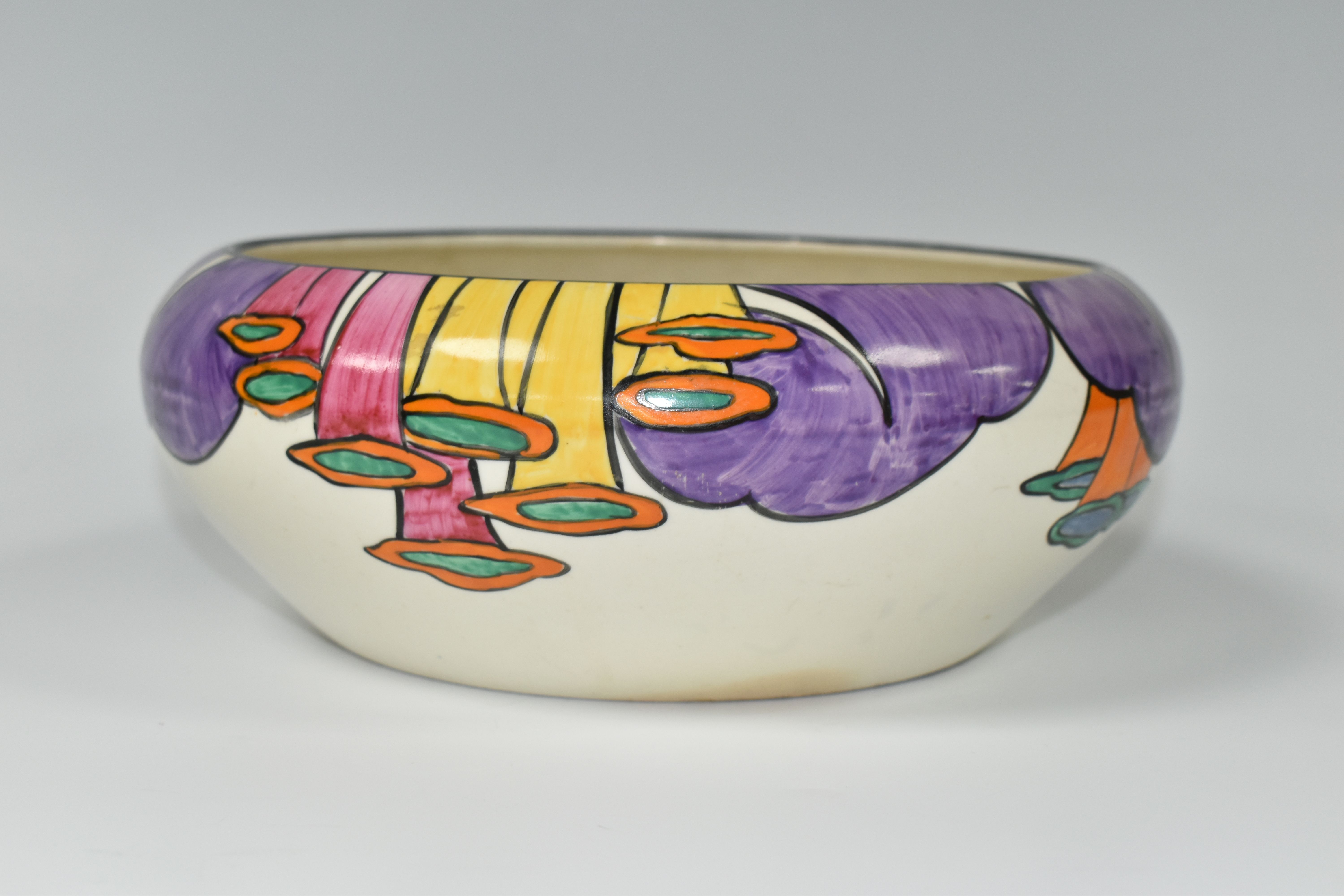 A CLARICE CLIFF 'LATONA' BOWL, with stylised angel's trumpet decoration, orange and purple band to - Image 2 of 5