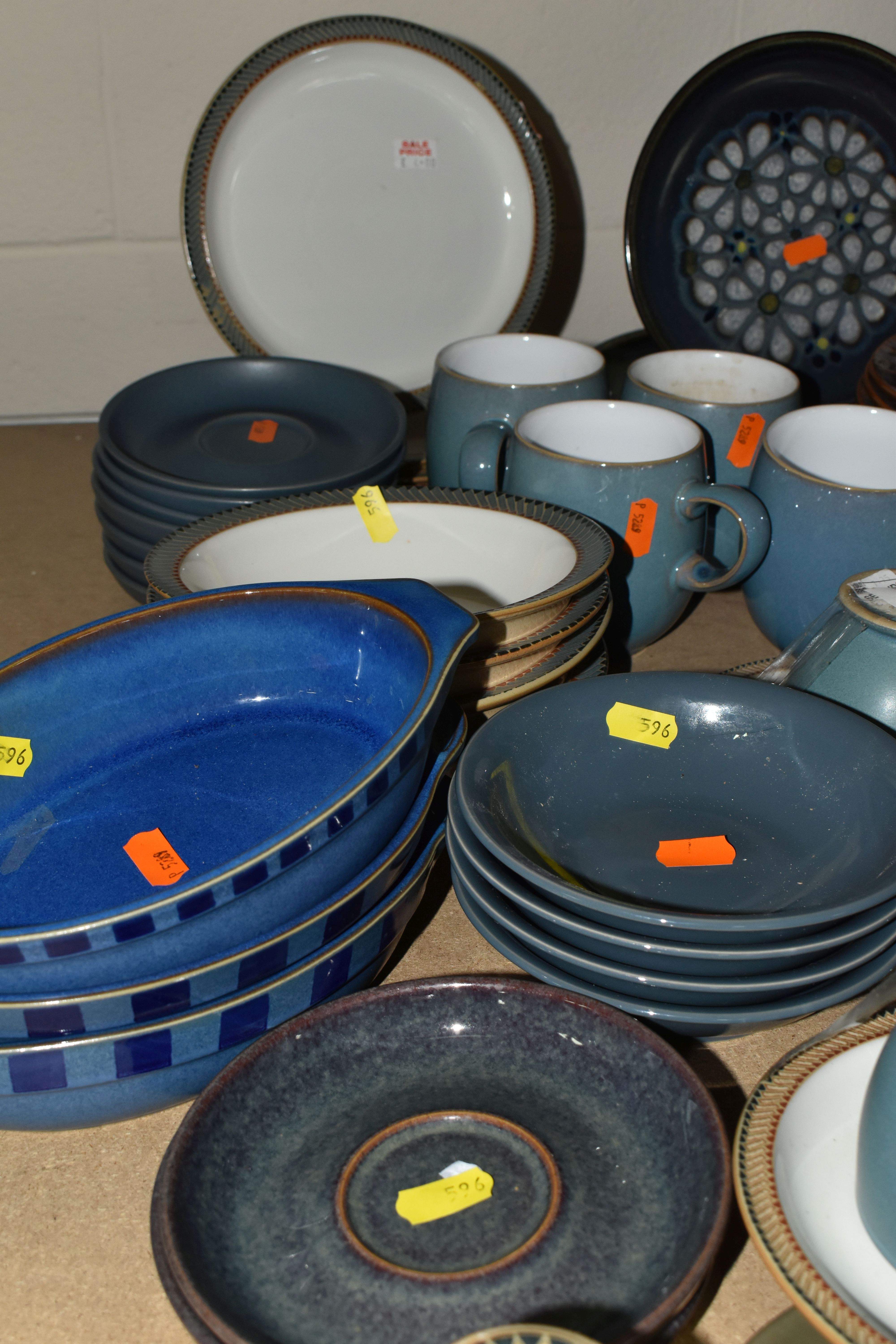 A LARGE COLLECTION OF DENBY TABLEWARE, comprising five 'Luxor' design cups and five saucers, four - Image 2 of 6