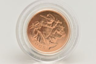 A GOLD BULLION 2005 FULL SOVEREIGN, .916 fine, 7.99 grams, 22.05mm diameter, Timothy Noad reverse